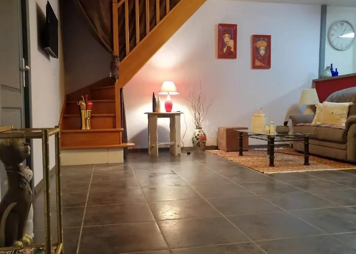 Mirabelle Apartment *